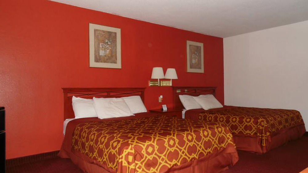 American Inn & Suites Boone Buitenkant foto