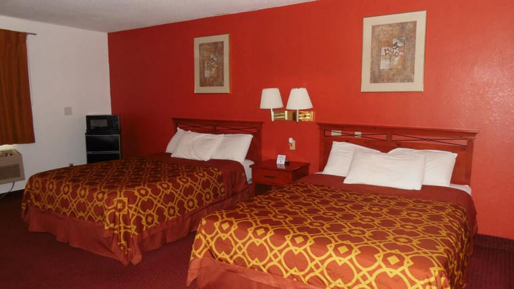 American Inn & Suites Boone Buitenkant foto